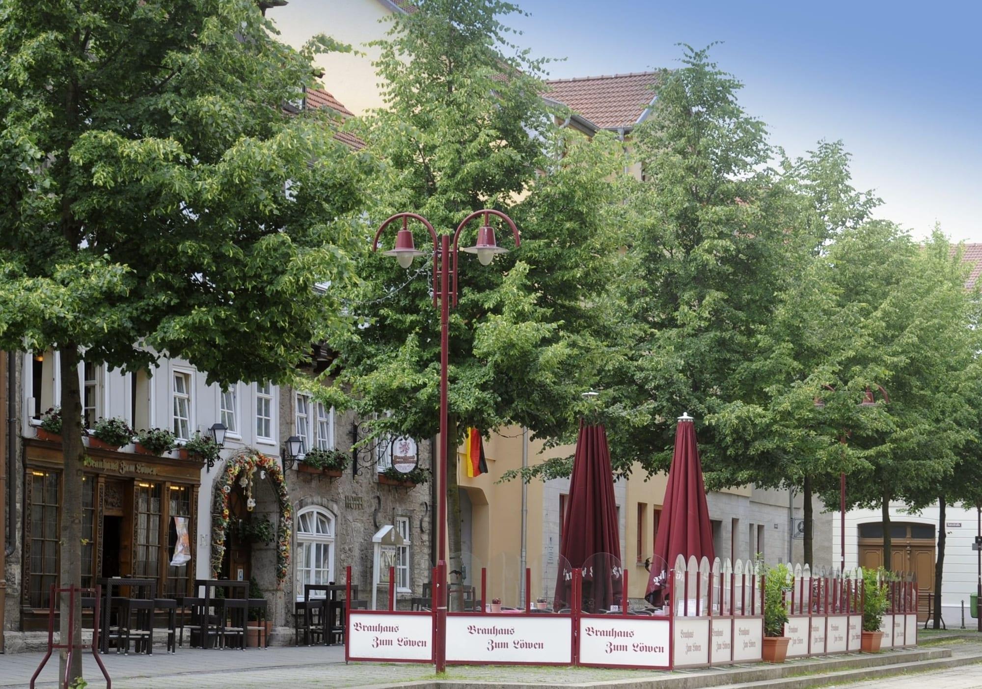 Hotel Brauhaus Zum Loewen Mühlhausen Exterior foto